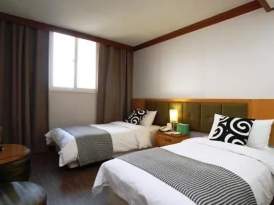 호텔 Crown Insadong 3*